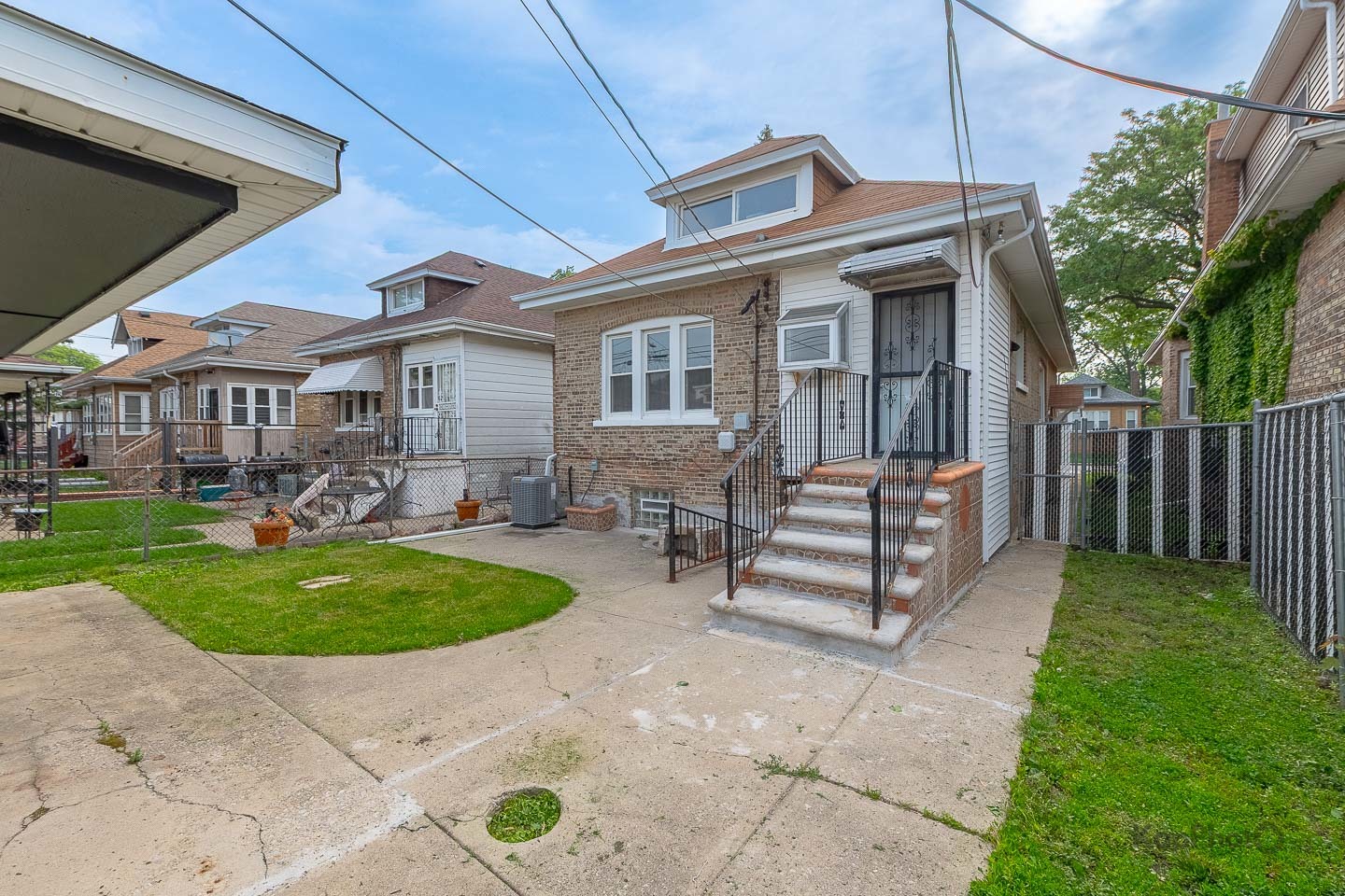 9340 S Elizabeth Street