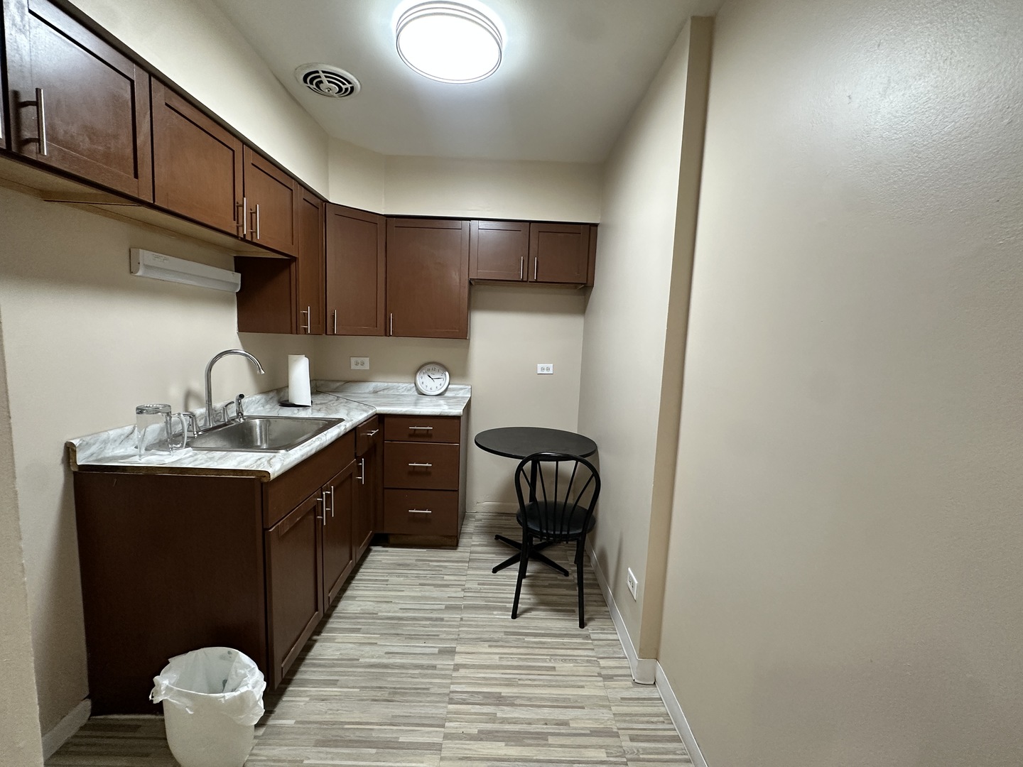 7854 S South Shore Drive Unit: 210