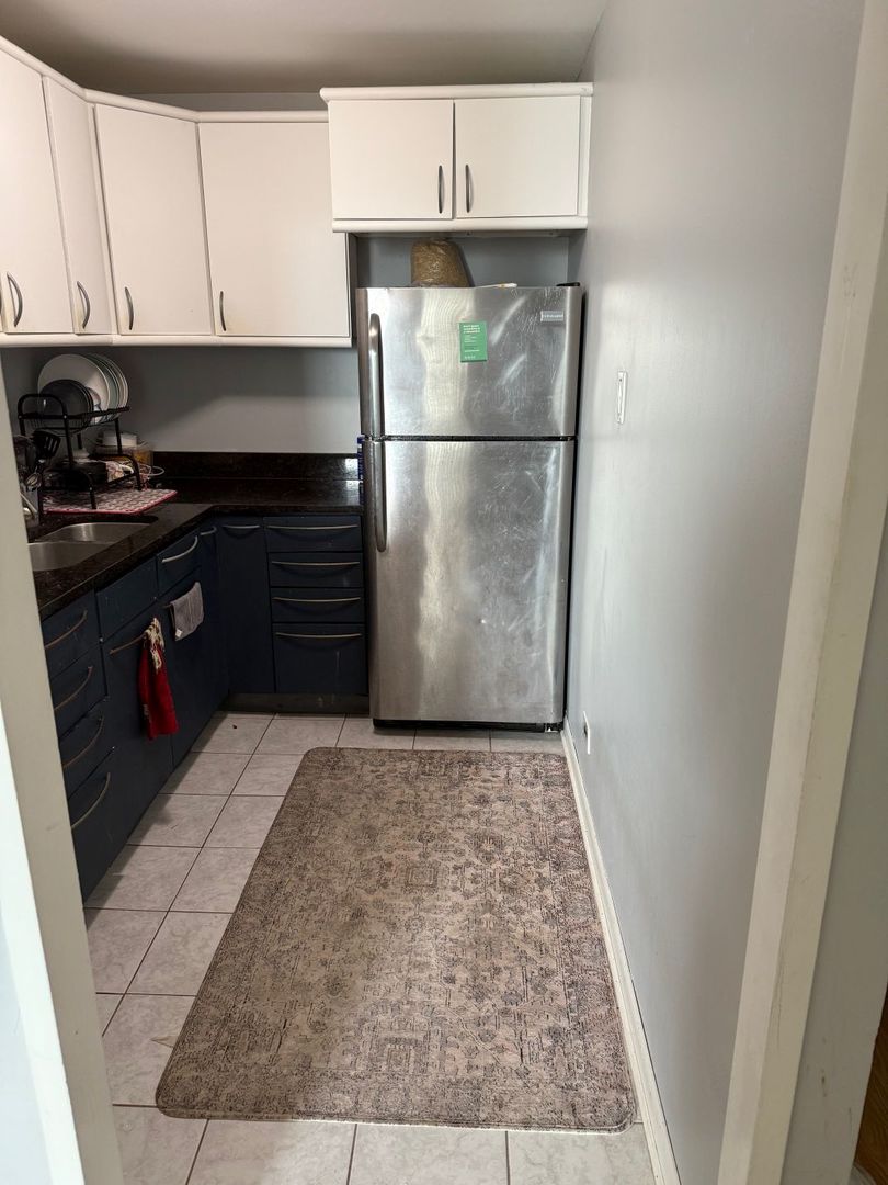 720 W Gordon Terrace Unit: 12A