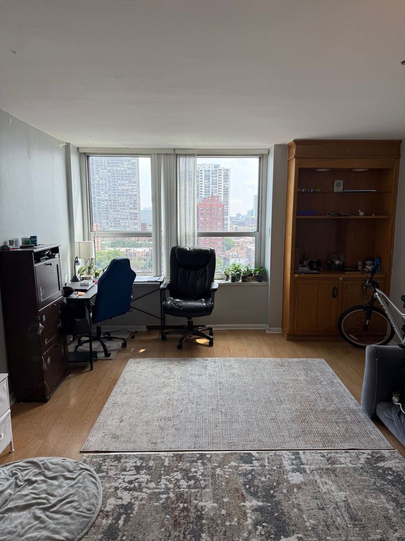 720 W Gordon Terrace Unit: 12A