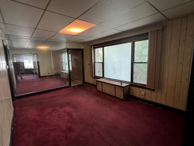 7022 S Kimbark Avenue