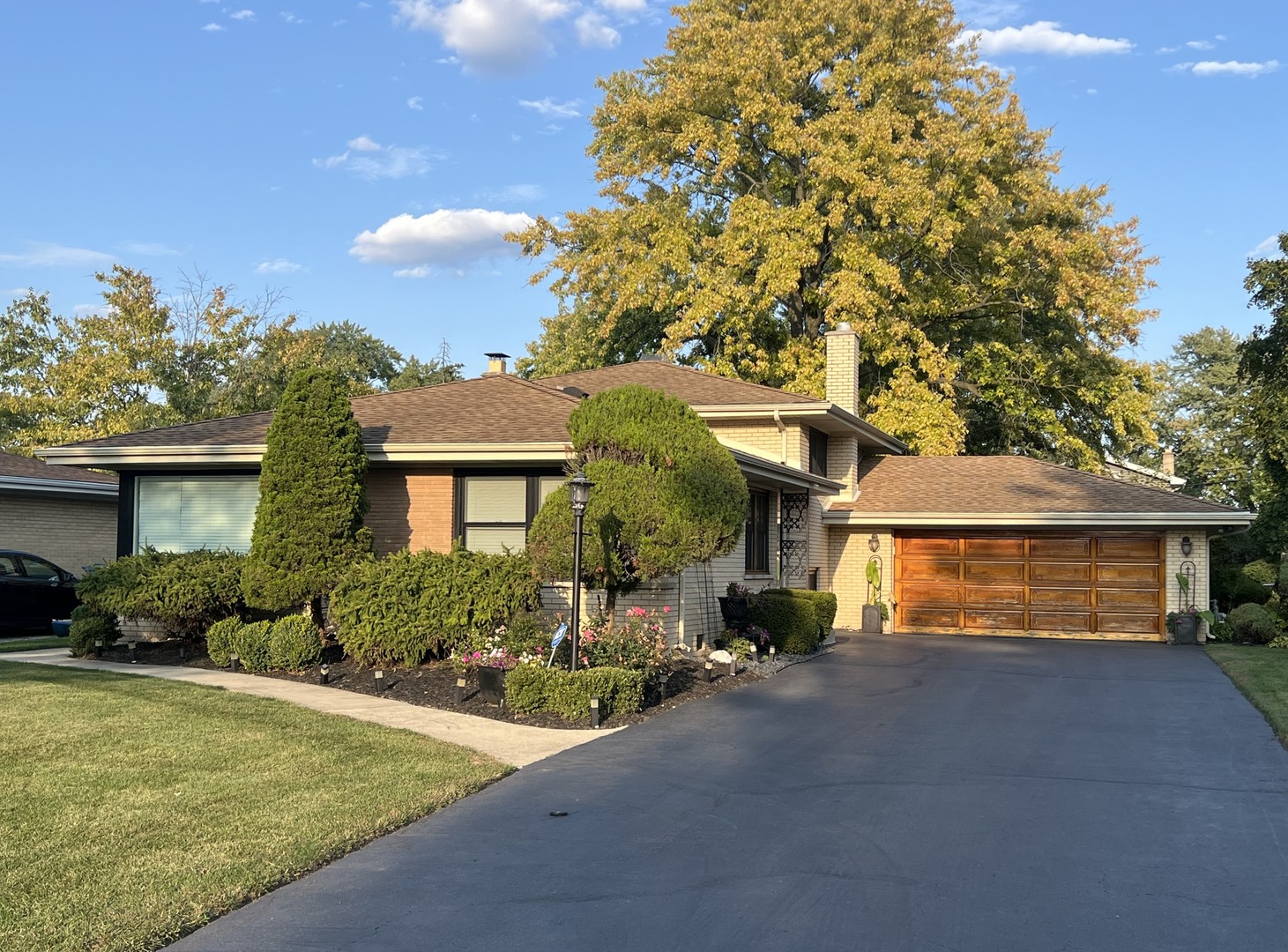 12753 S Oak Park Avenue