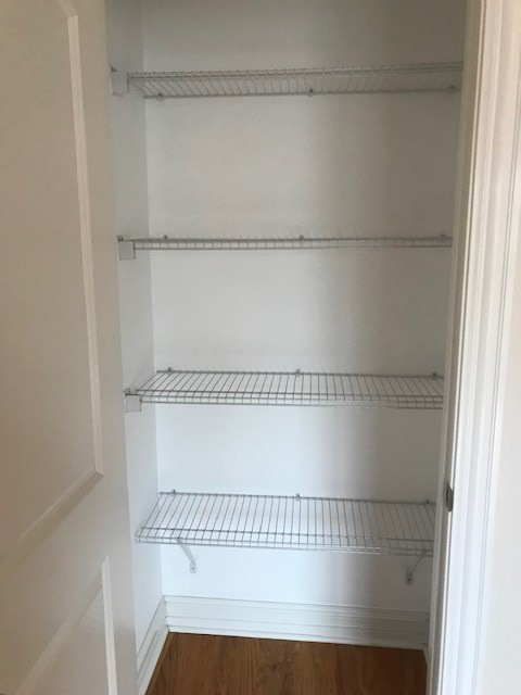 5663 W HIGGINS Avenue Unit: 3W