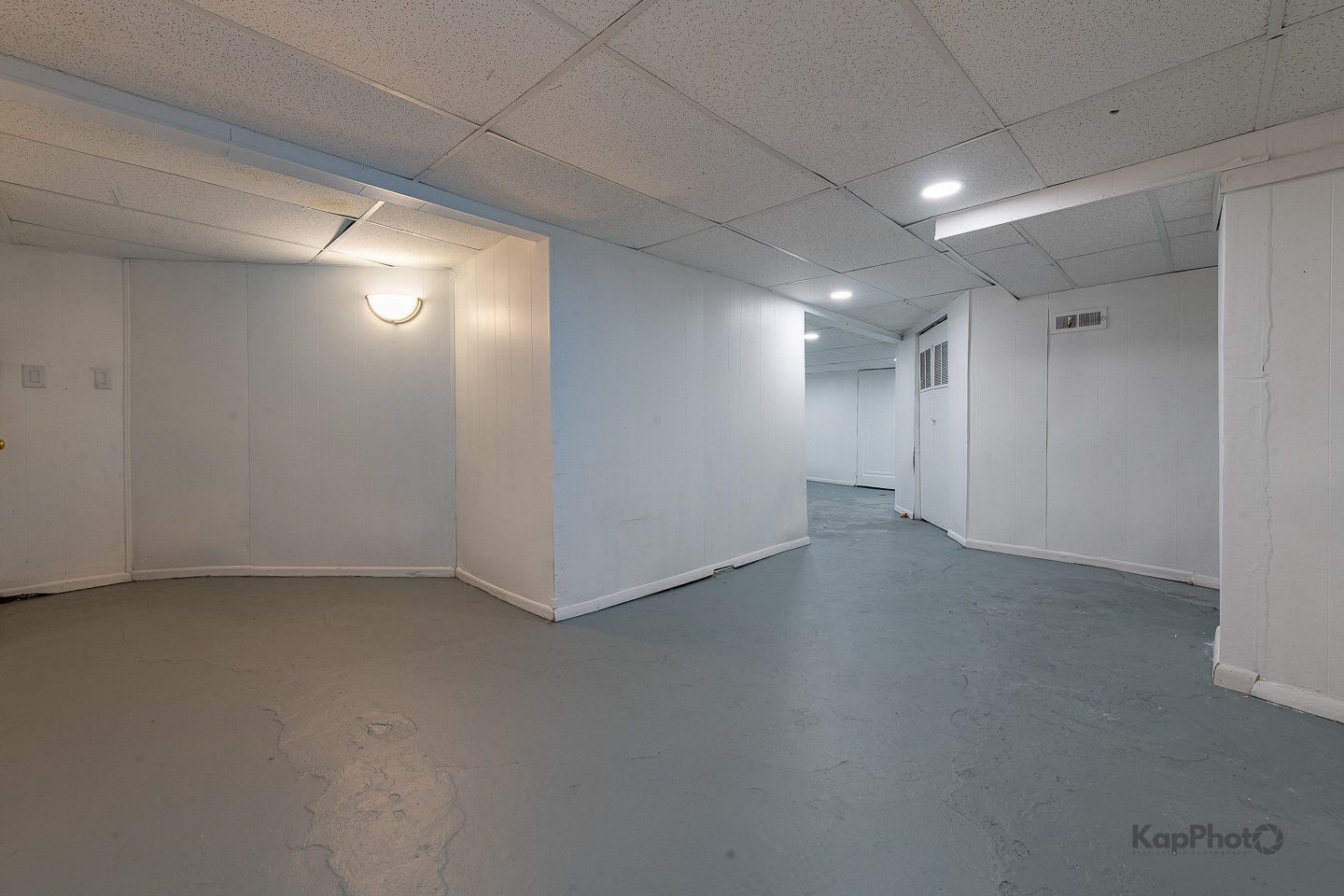 8105 S Princeton Avenue