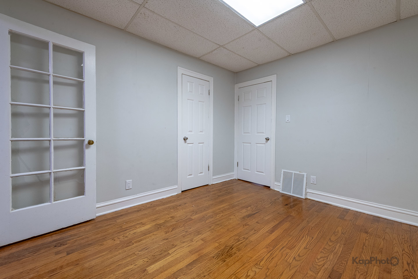 8105 S Princeton Avenue