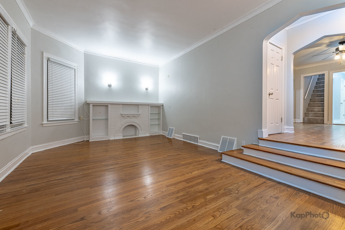 8105 S Princeton Avenue