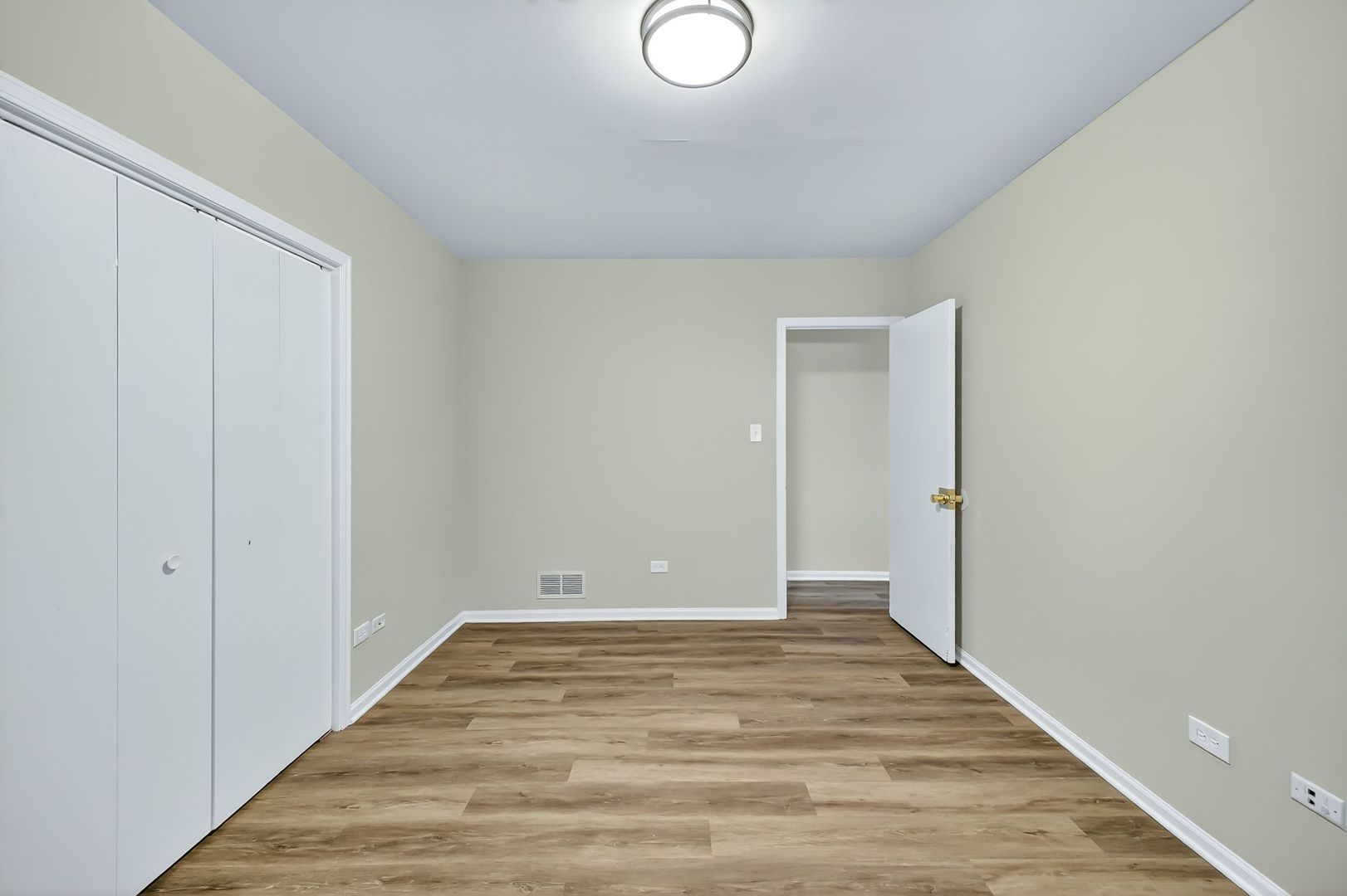 2457 W Lexington Street Unit: 1