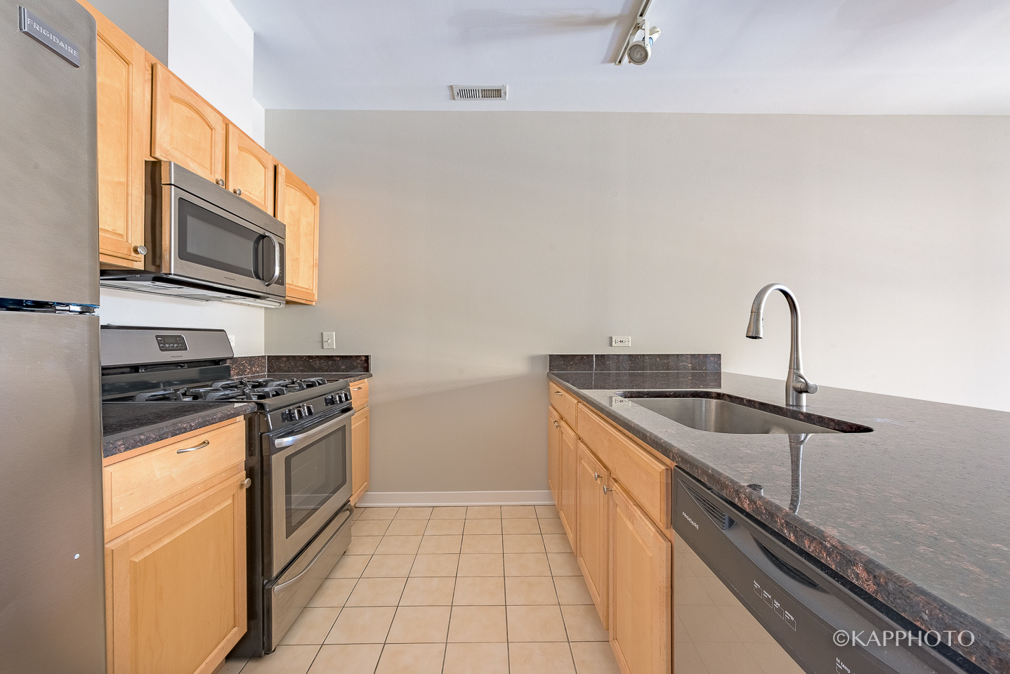 1141 W Washington Boulevard Unit: 222