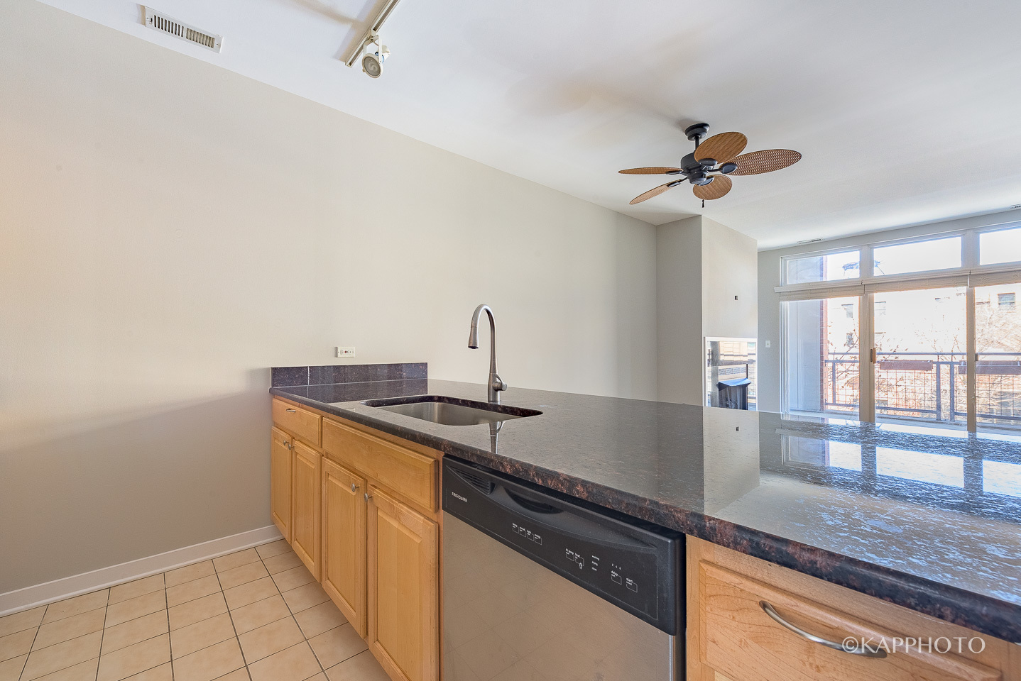1141 W Washington Boulevard Unit: 222