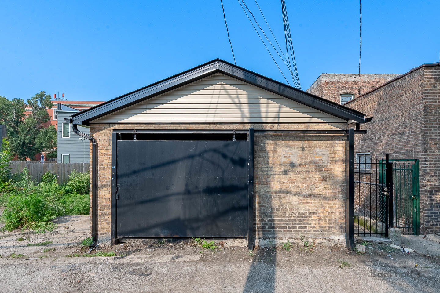 653 N Lawndale Avenue