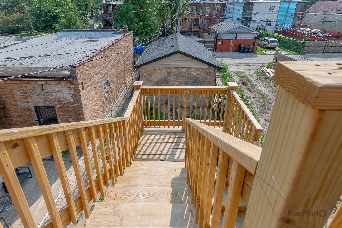 653 N Lawndale Avenue