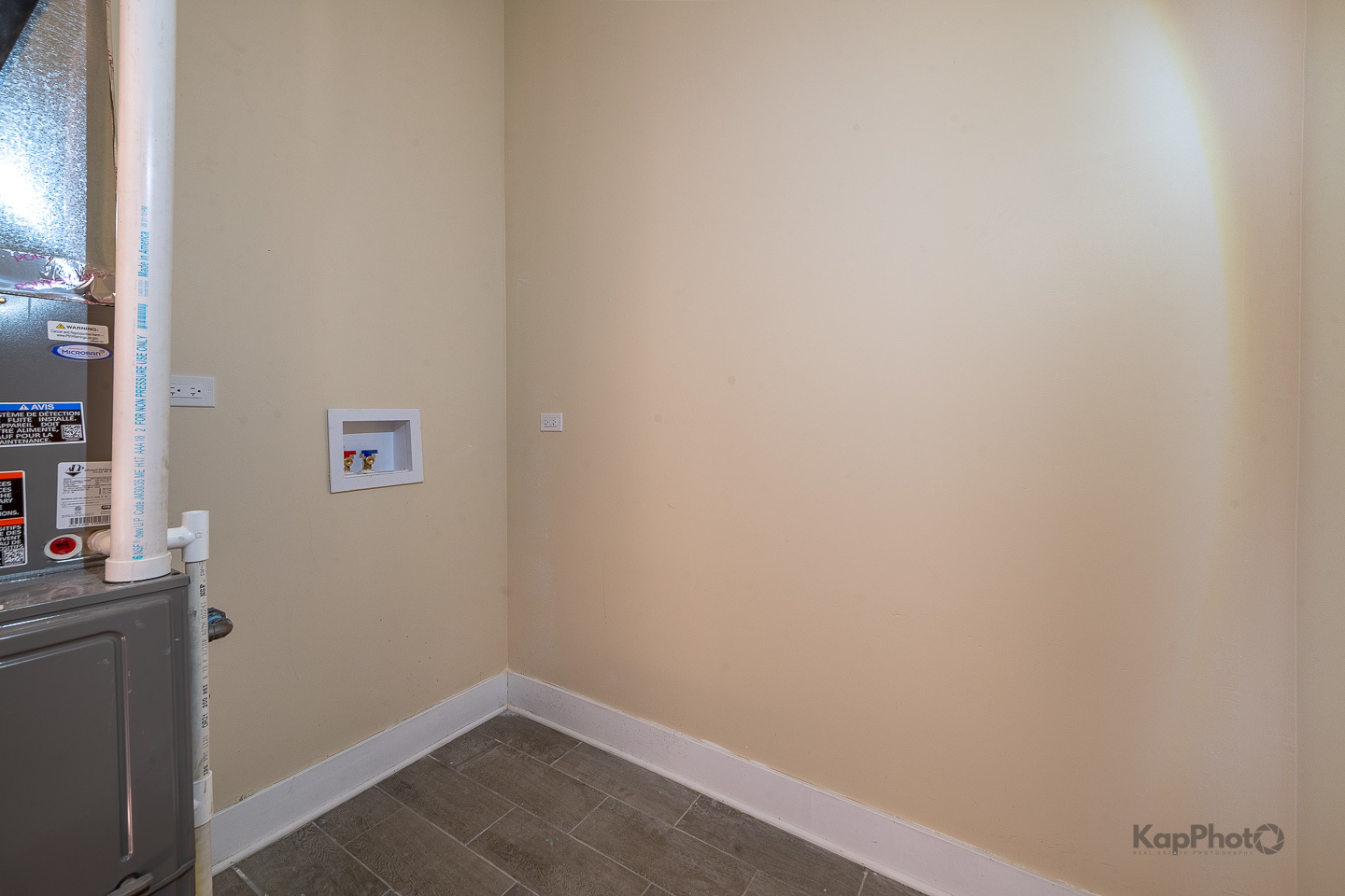 653 N Lawndale Avenue