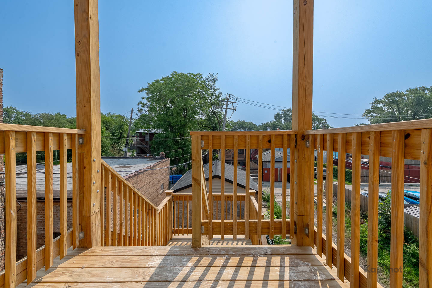 653 N Lawndale Avenue