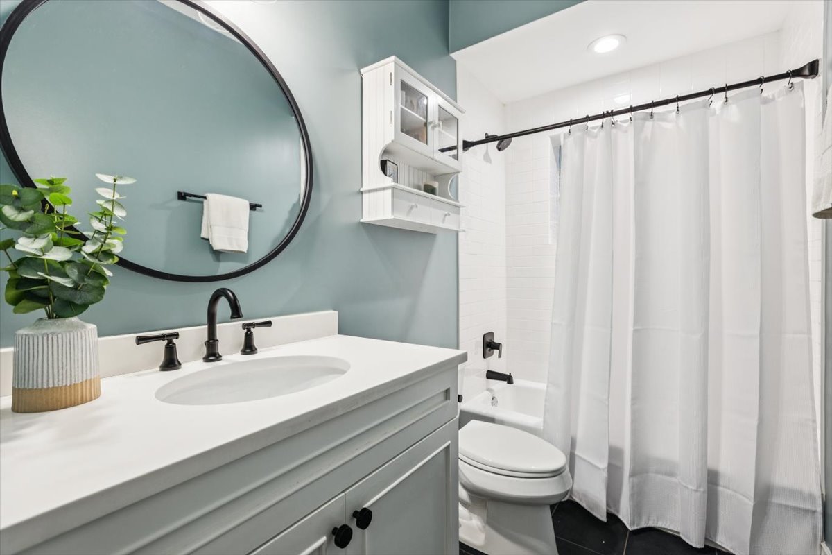 1455 W Thomas Street Unit: 1E