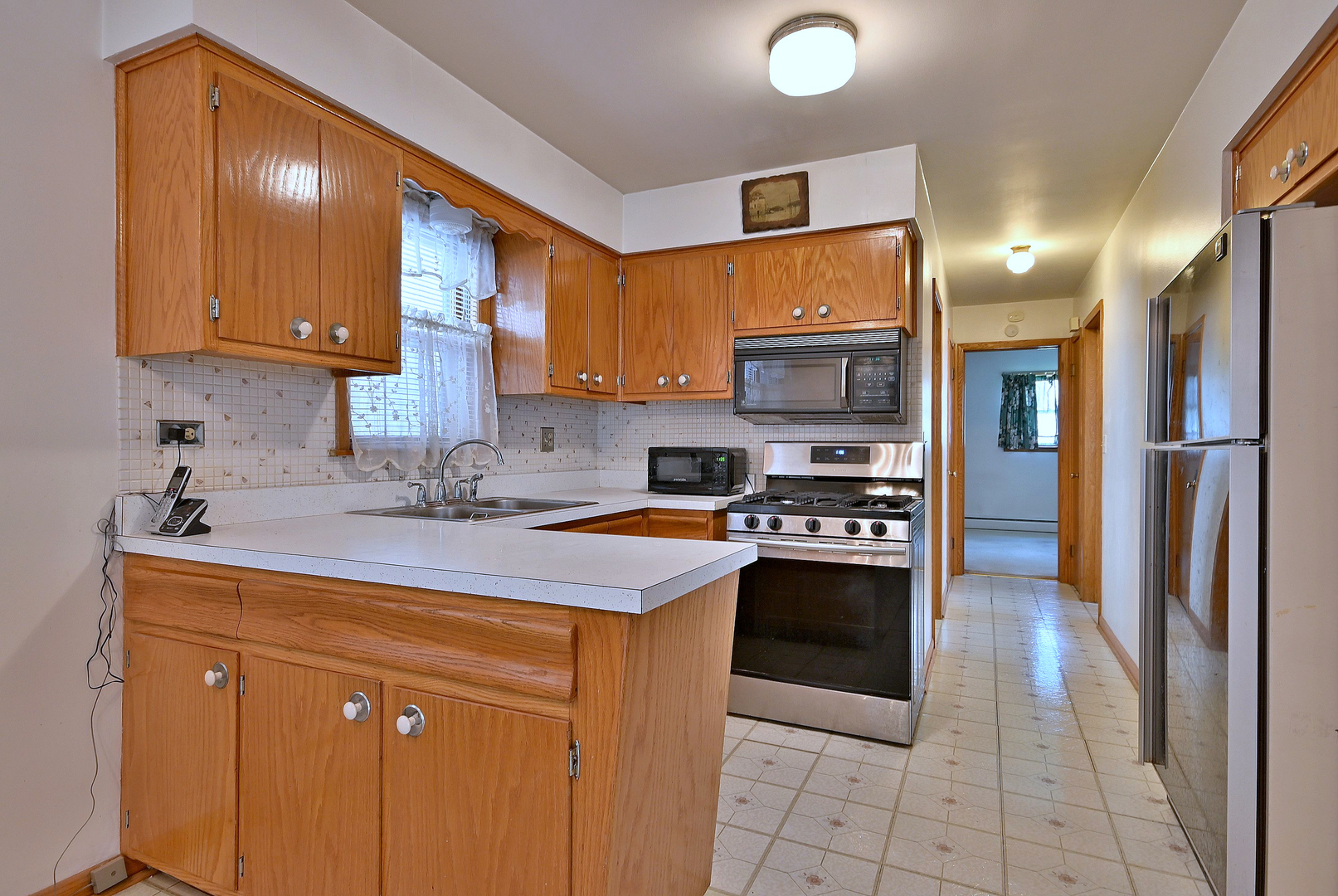 2924 N Dawson Avenue