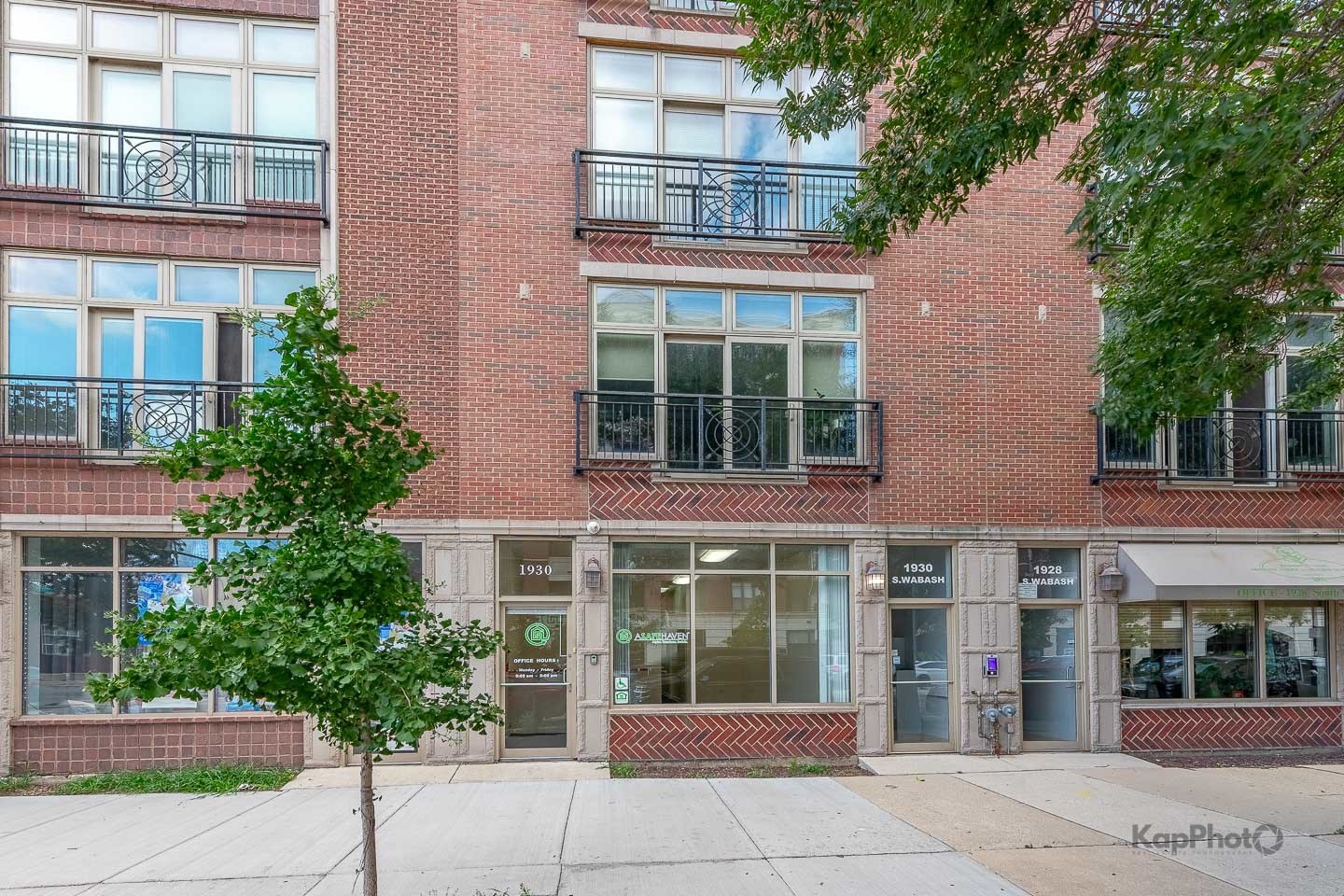 1930 S Wabash Avenue Unit: C1