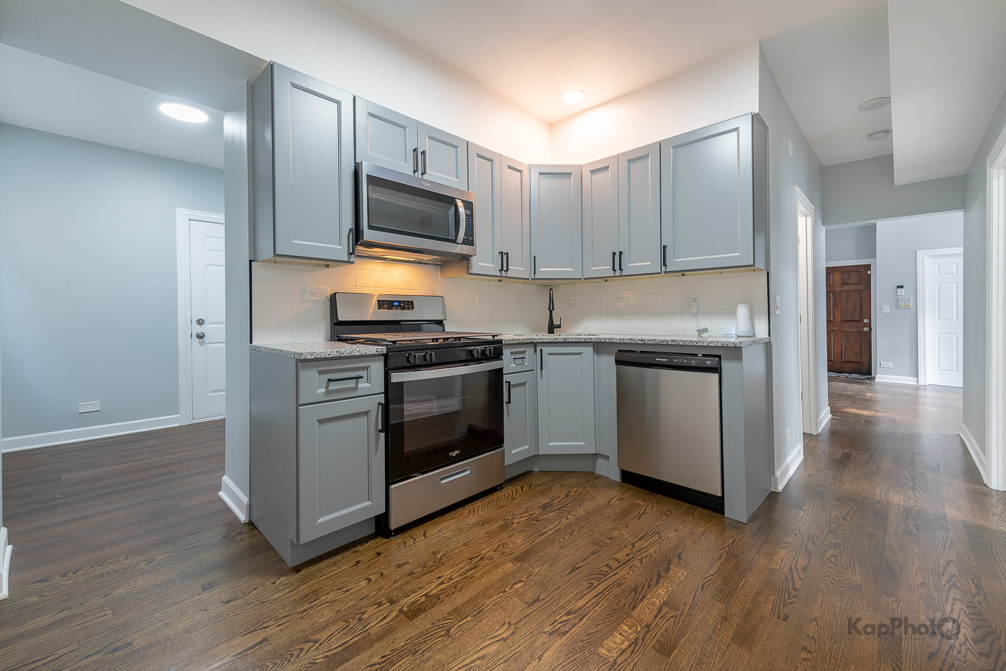 3601 W Le Moyne Street Unit: 1