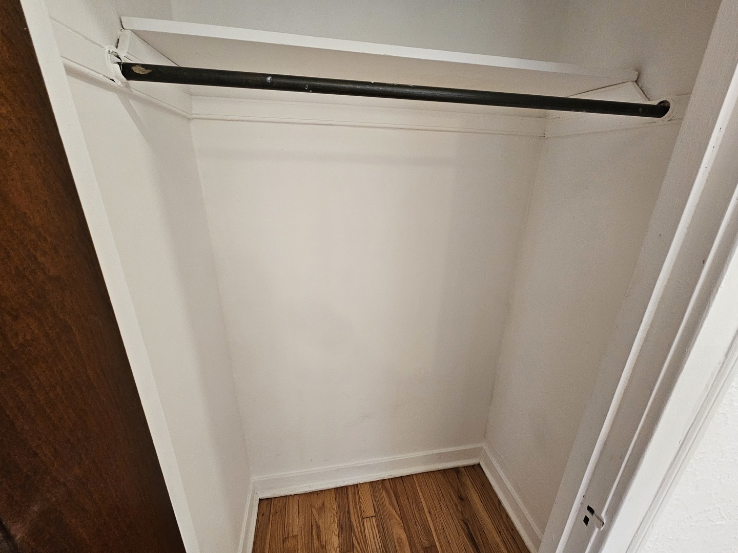 5507 N Campbell Avenue Unit: 2N