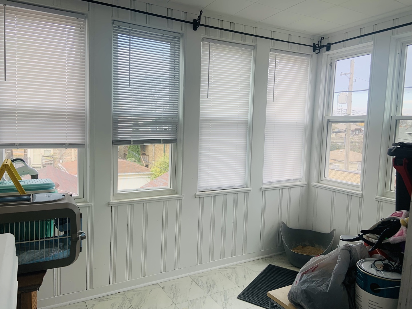 6712 N Maplewood Avenue