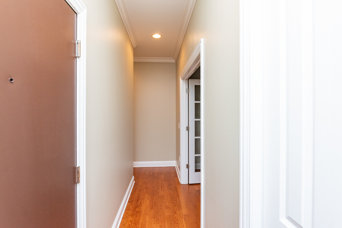 6217 S Kimbark Avenue Unit: 3N