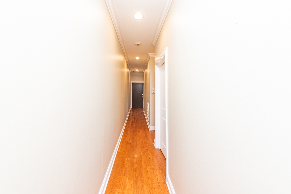 6217 S Kimbark Avenue Unit: 3N