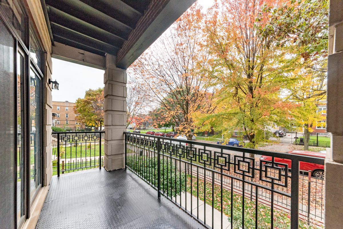 6217 S Kimbark Avenue Unit: 3N