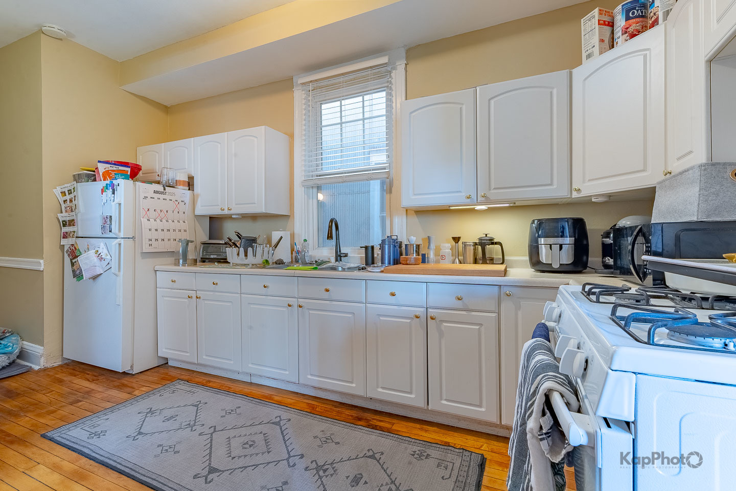 2955 N Spaulding Avenue