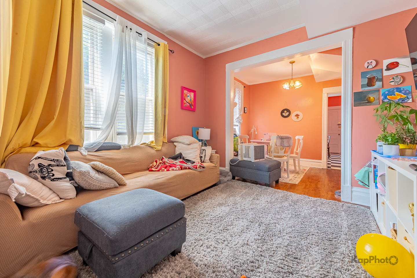 2955 N Spaulding Avenue