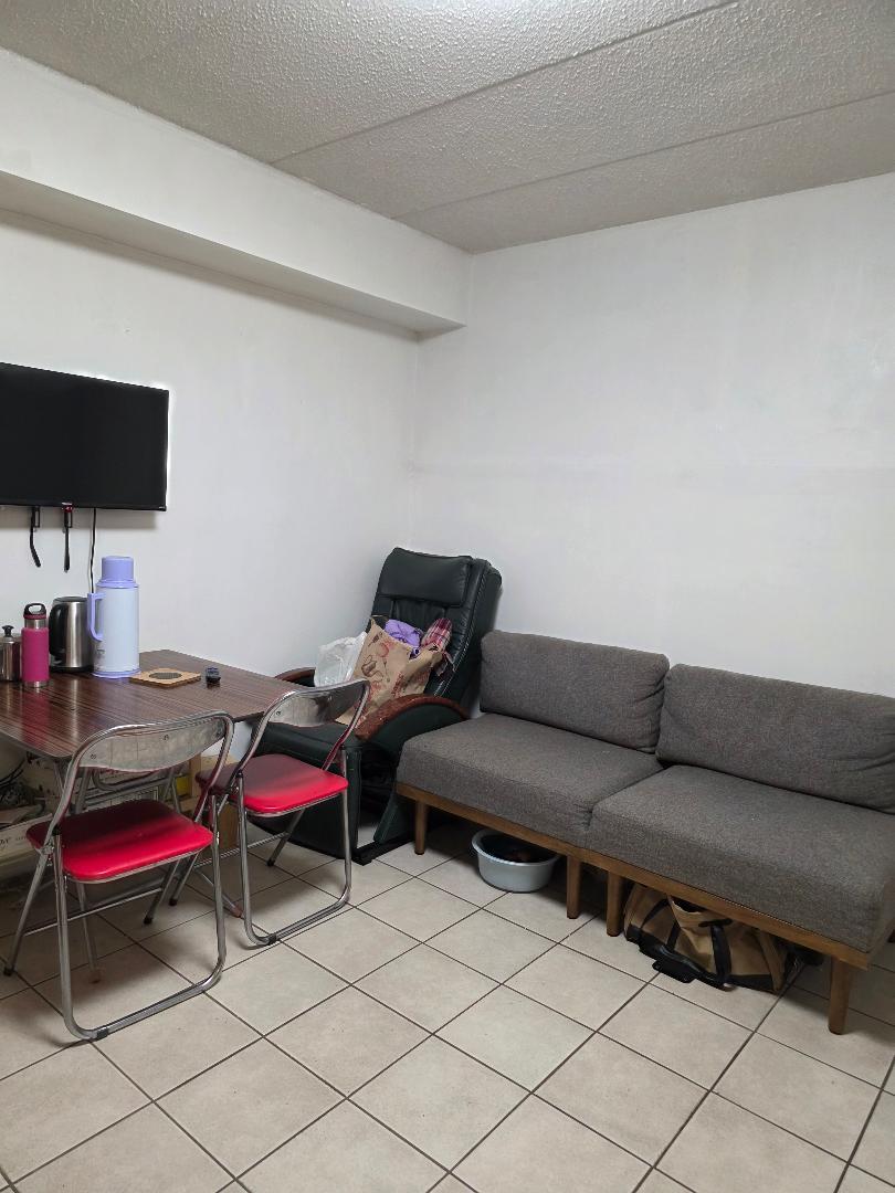 251 W 24th Street Unit: 1