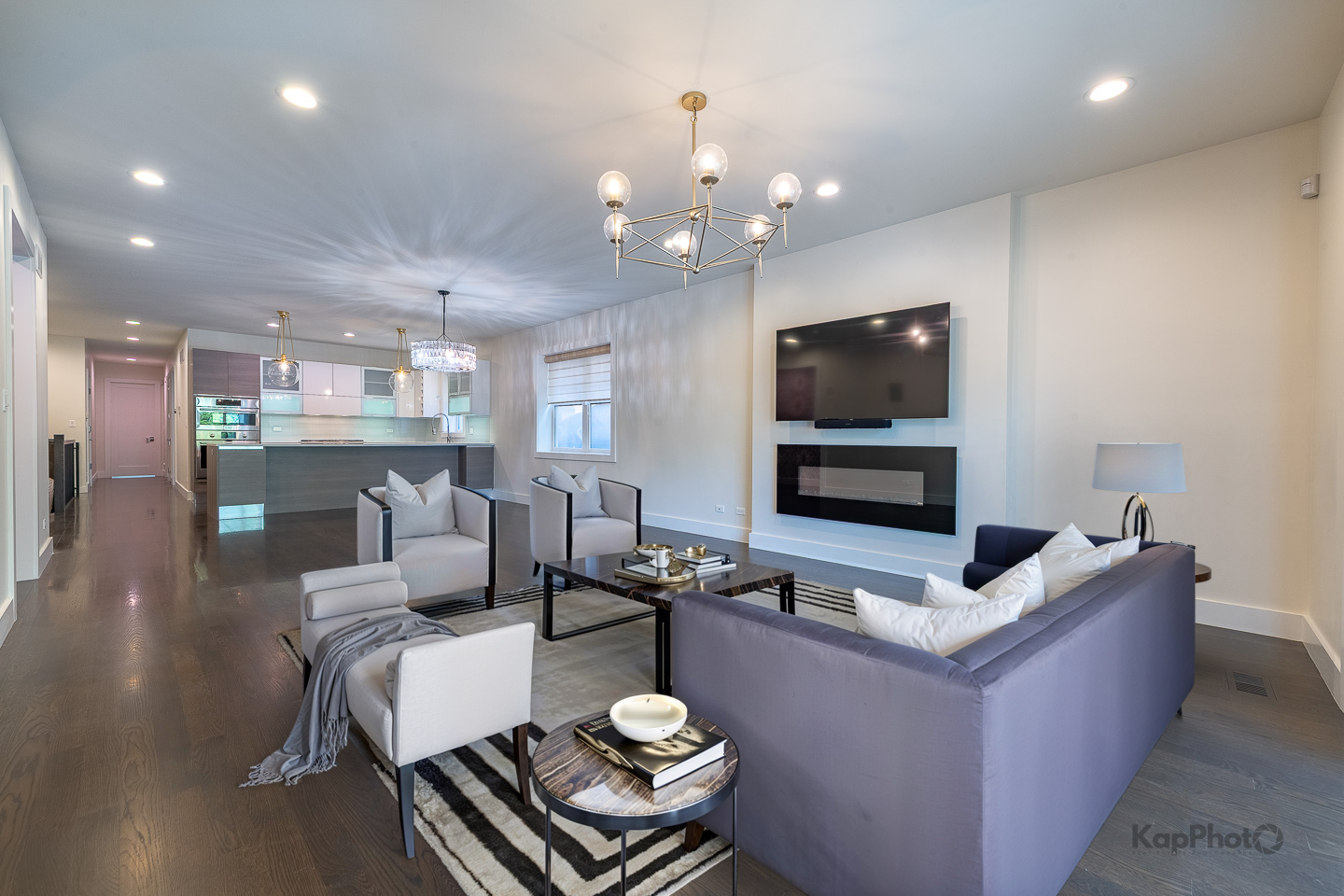 1146 W Hubbard Street Unit: 1E