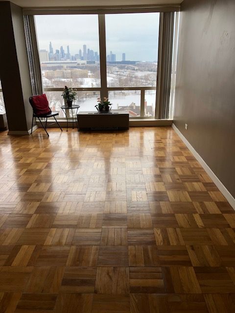 601 E 32nd Street Unit: 1008