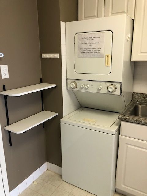 601 E 32nd Street Unit: 1008