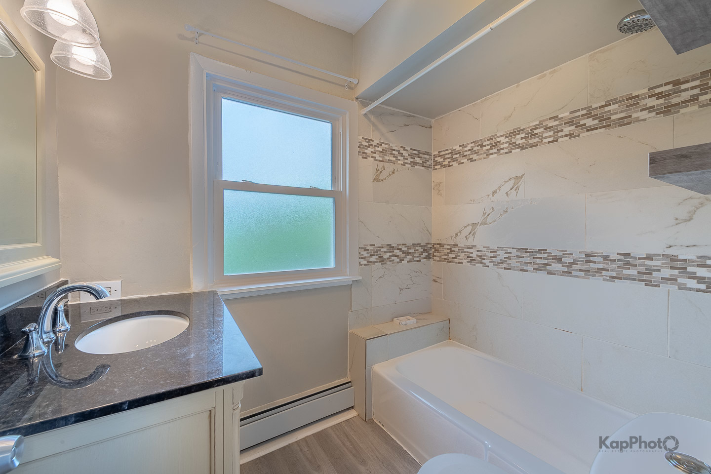 818 N La Grange Road Unit: 1