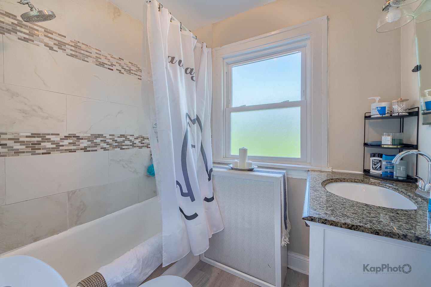 818 N La Grange Road Unit: 1