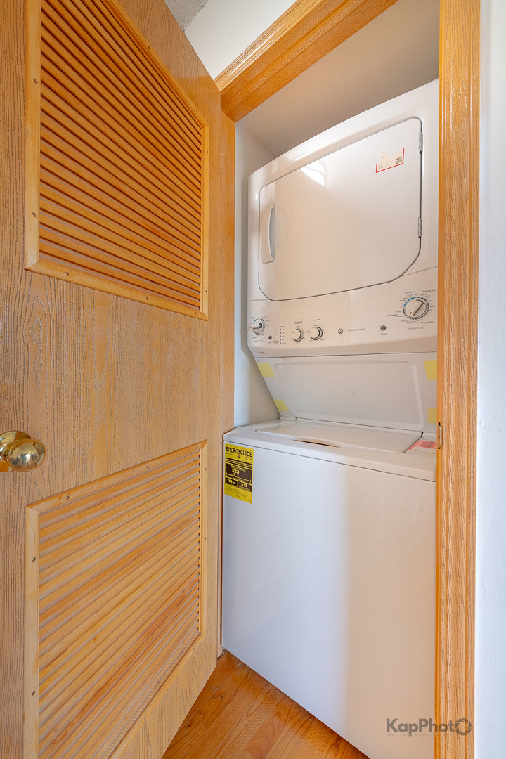 475 W 24th Street Unit: 2A