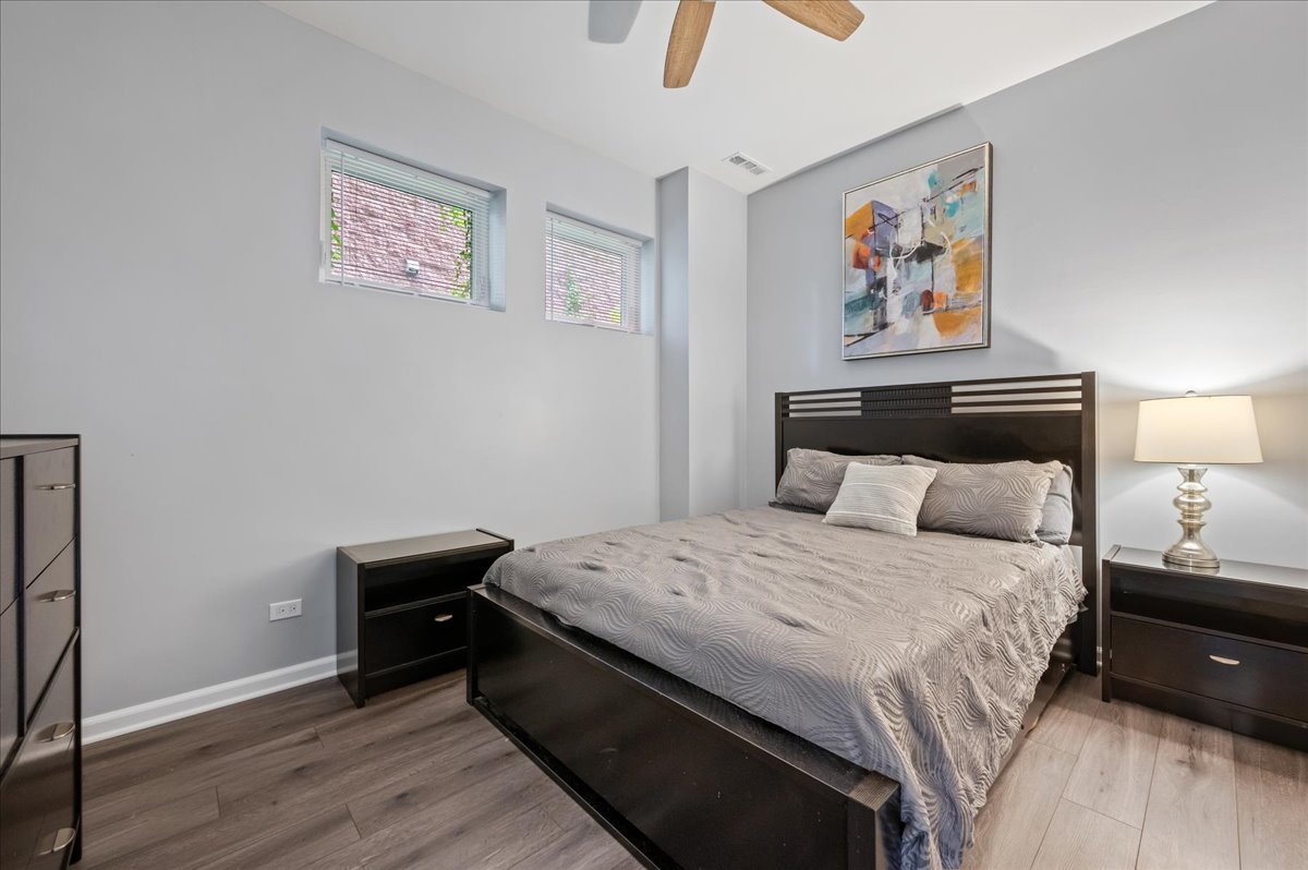 1725 N Sheffield Avenue Unit: 1