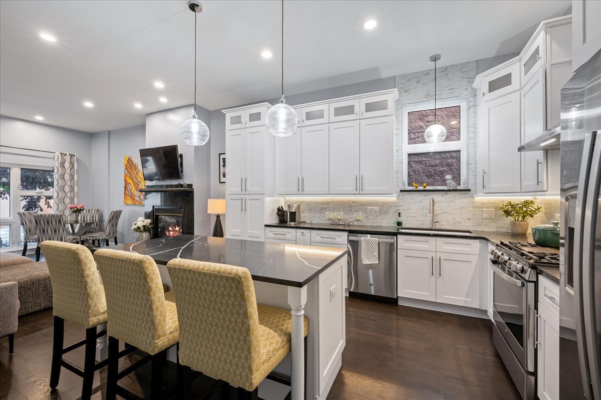 1725 N Sheffield Avenue Unit: 1