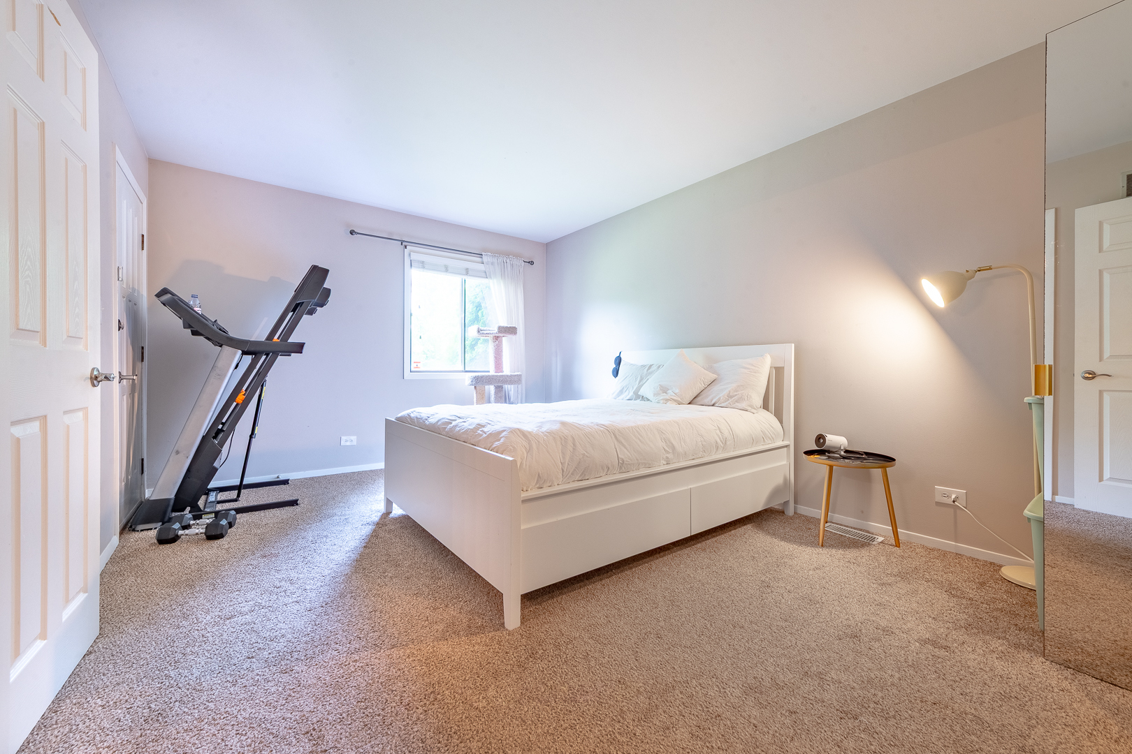 1840 W Highland Avenue Unit: E-104