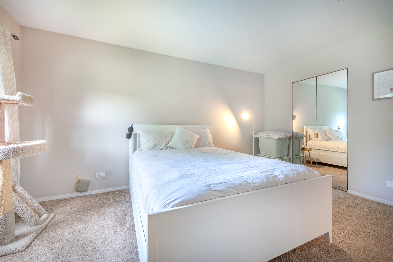 1840 W Highland Avenue Unit: E-104