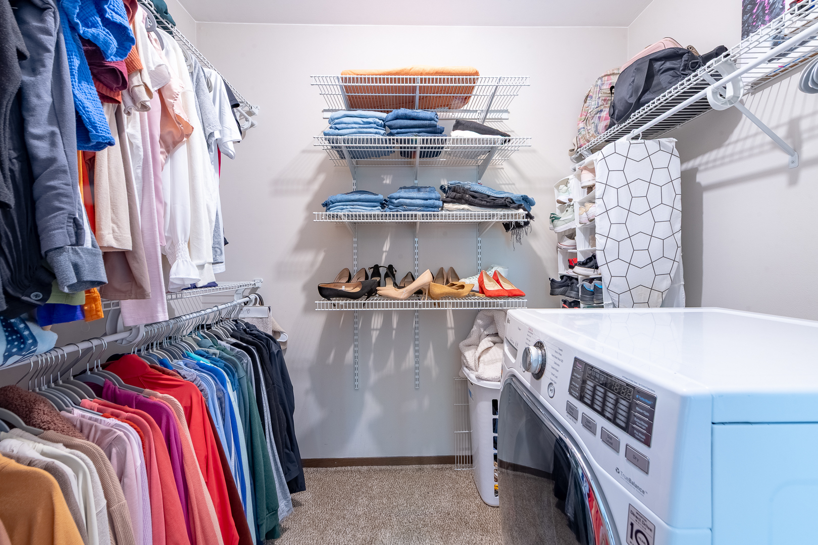 1840 W Highland Avenue Unit: E-104