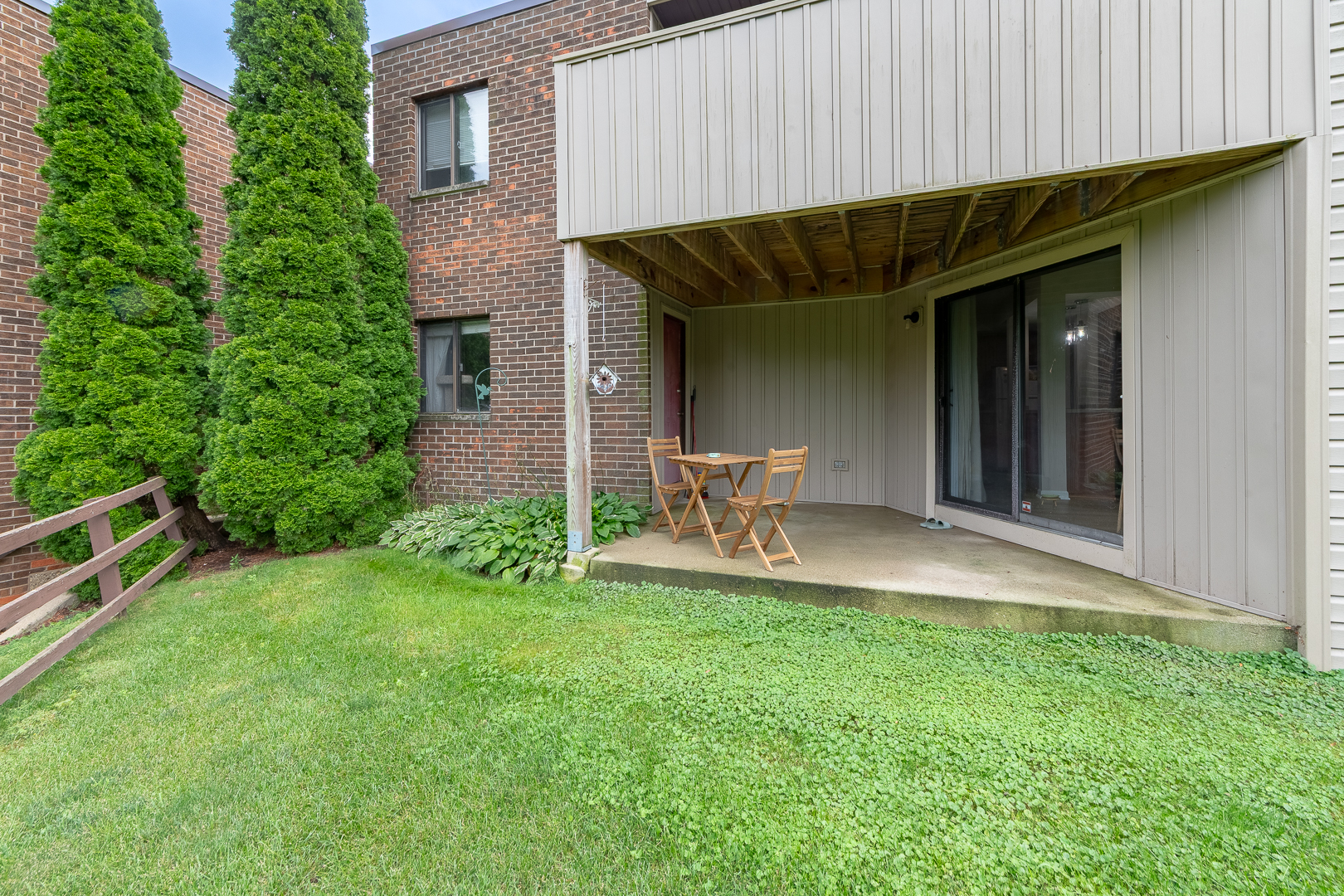 1840 W Highland Avenue Unit: E-104