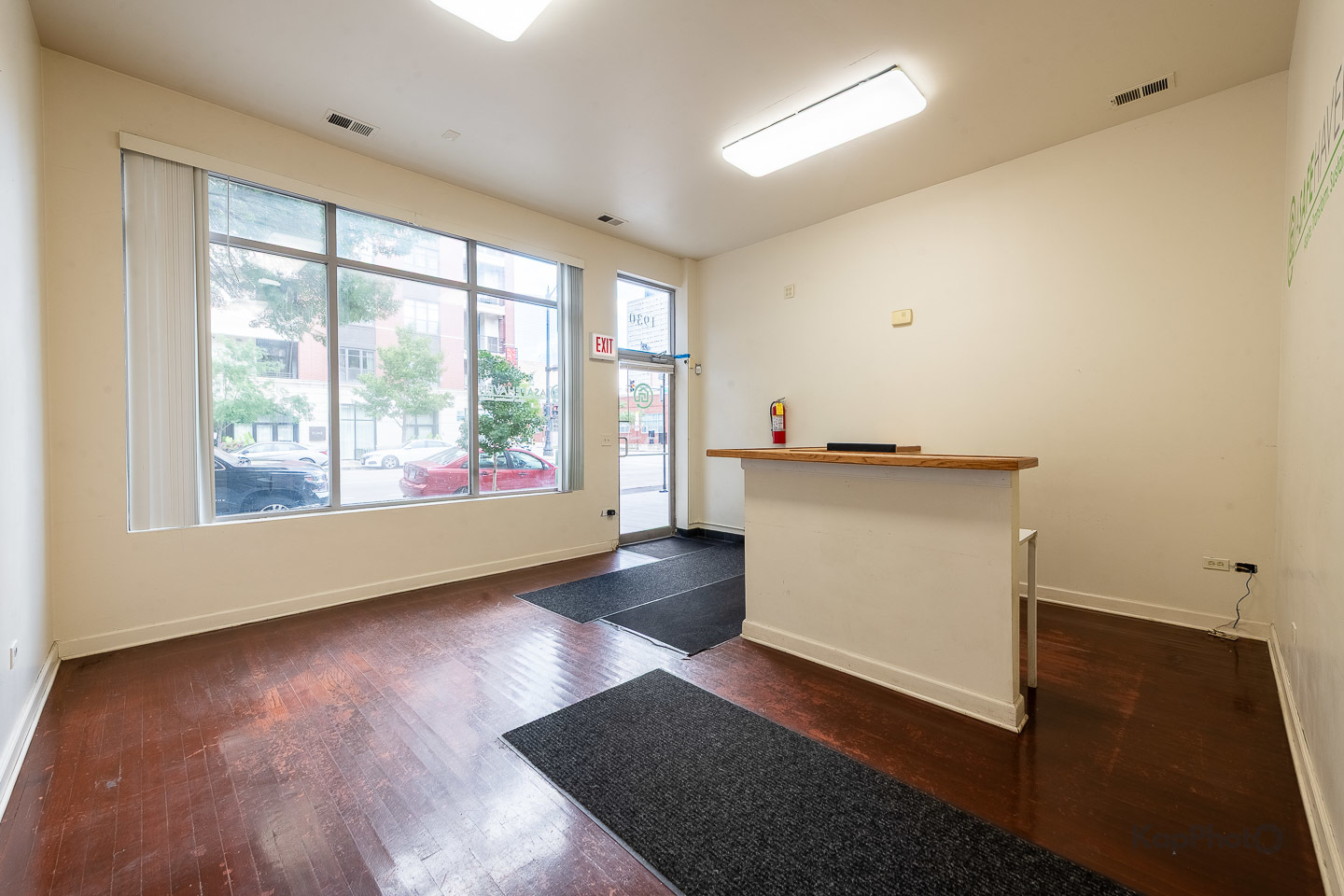 1930 S Wabash Avenue Unit: C1