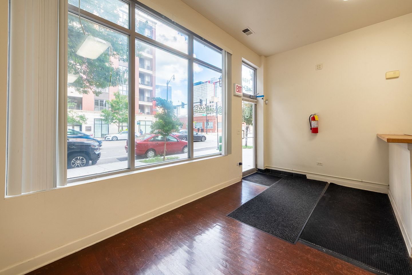 1930 S Wabash Avenue Unit: C1