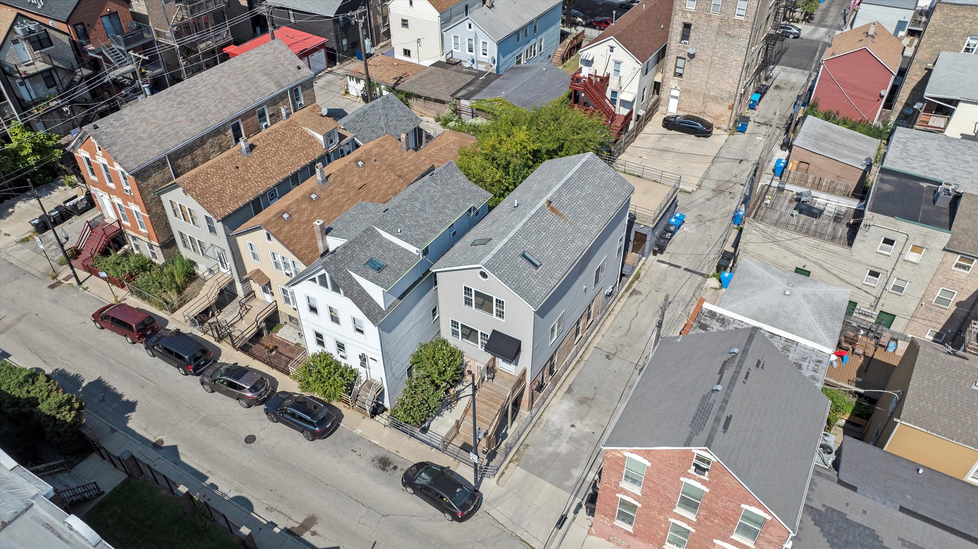 1156 W 19th Place Unit: 2