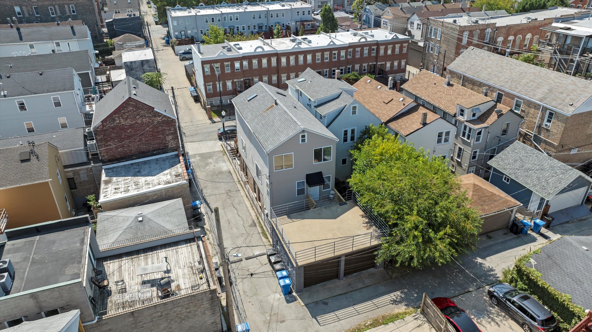 1156 W 19th Place Unit: 2