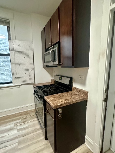 3287 W Wrightwood Avenue Unit: 1