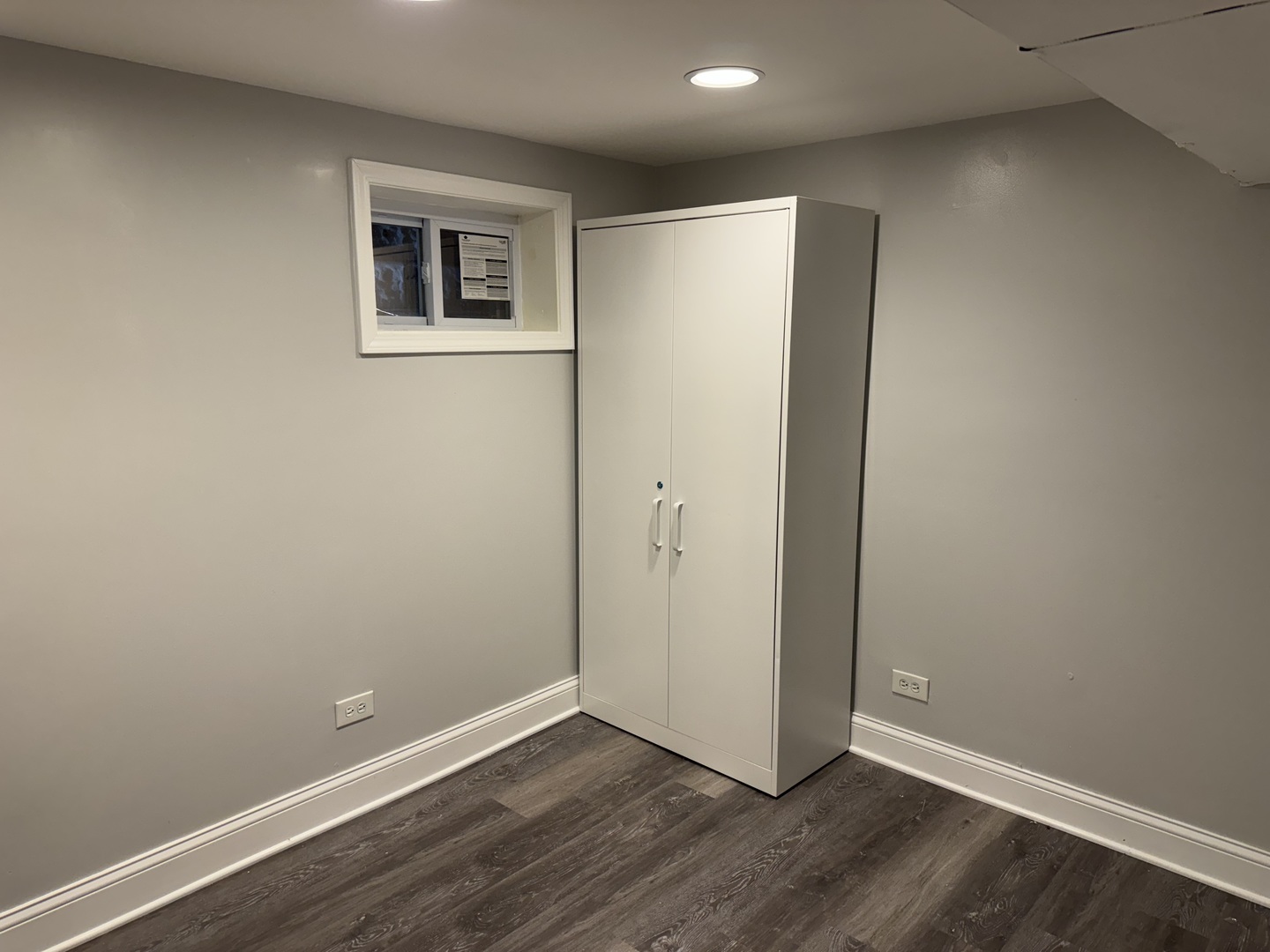 7316 S Woodlawn Avenue