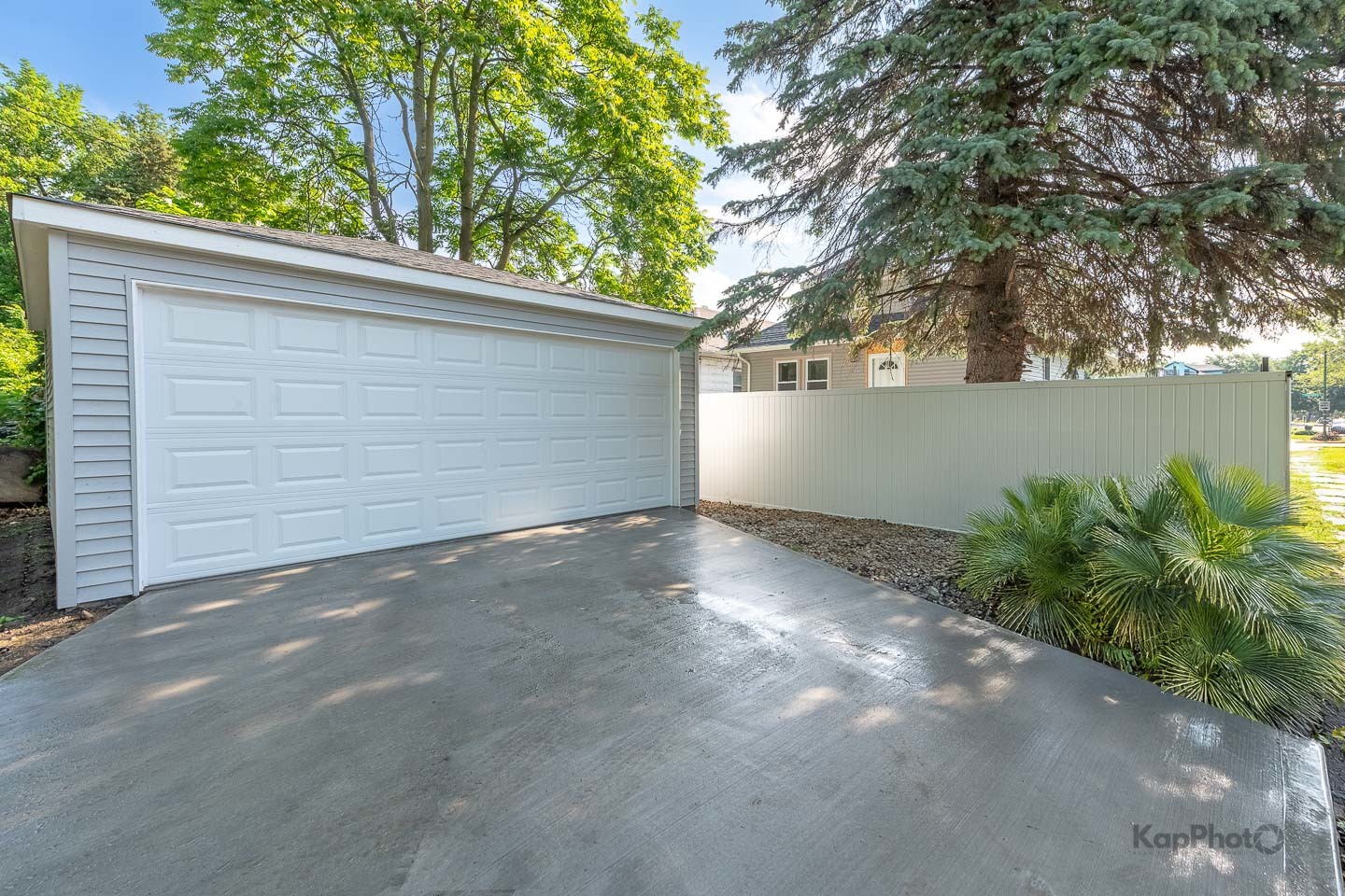 11956 S Harvard Avenue