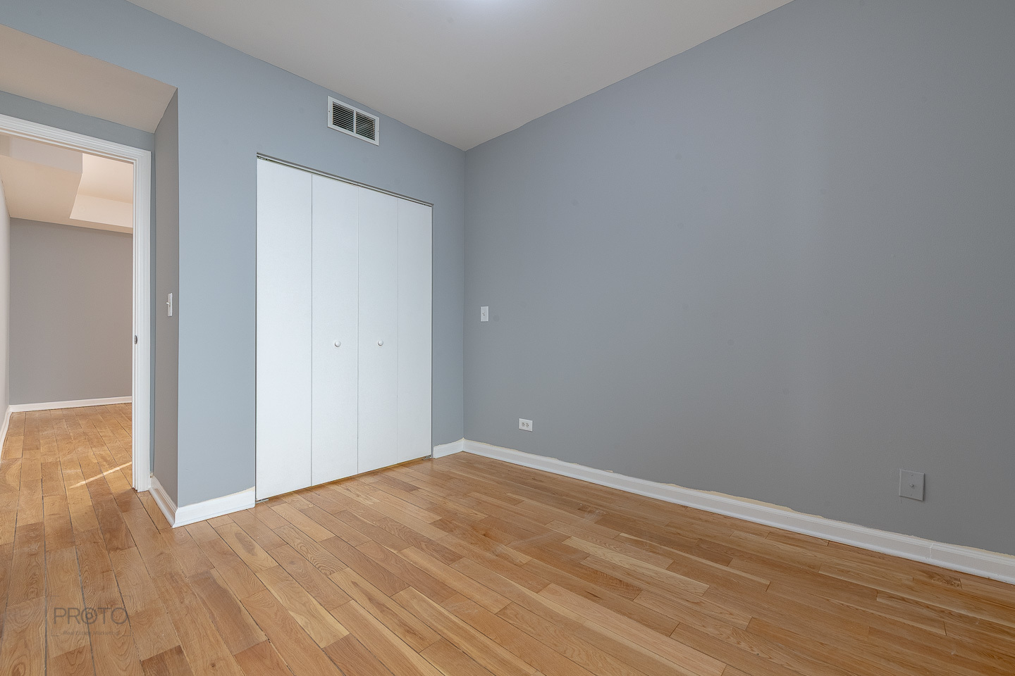 4752 N Albany Avenue Unit: 3