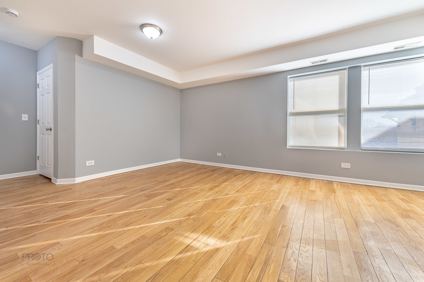 4752 N Albany Avenue Unit: 3